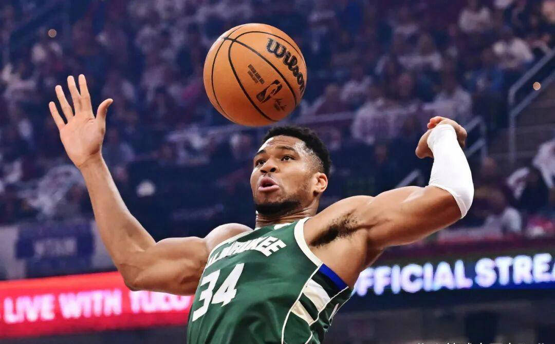 PG中国登录入口-希腊男篮绝杀雄鹿B队,字母哥爆发神勇的简单介绍